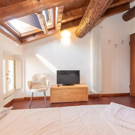 Apartment San Faustino Monolocale - Affitti Brevi Italia Brescia