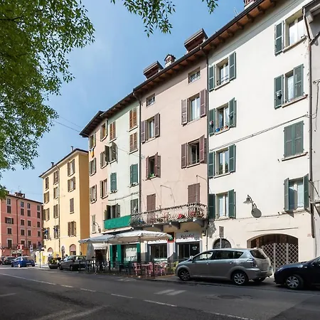 Apartment San Faustino Monolocale - Affitti Brevi Italia Brescia